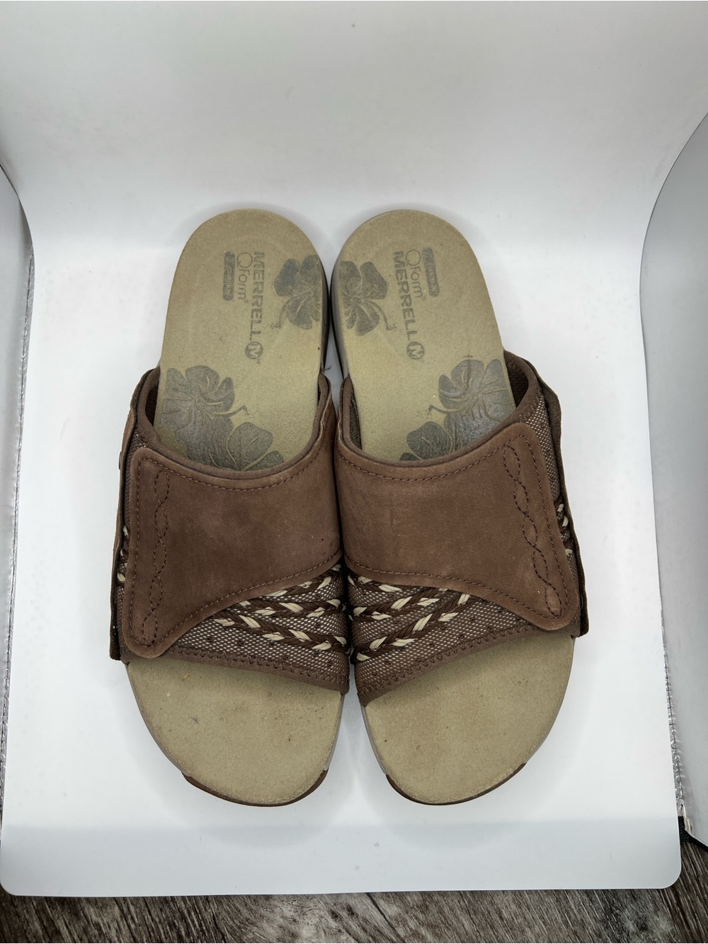 Women’s Merrell Sandals Size 8